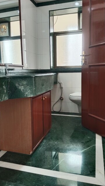 Bathroom in 4 BHK Apartment at Sanghi Residency, Prabhadevi – for Rent