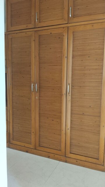 Furnished Amenities in 4 BHK Apartment at Sanghi Residency, Prabhadevi – for Rent