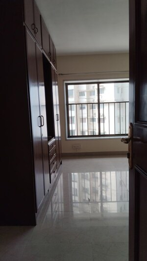 Bedroom in 4 BHK Apartment at Sanghi Residency, Prabhadevi – for Rent