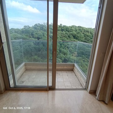 2 BHK Apartment For Rent in Castle Rock, Powai