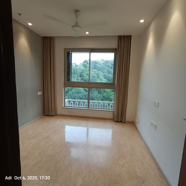 Room, castle-rock 2 Bedroom 750 Sq.Ft. Apartment In Powai Mumbai 10009357