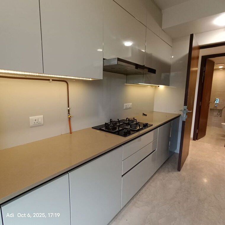 Kitchen, castle-rock 2 Bedroom 750 Sq.Ft. Apartment In Powai Mumbai 10009357