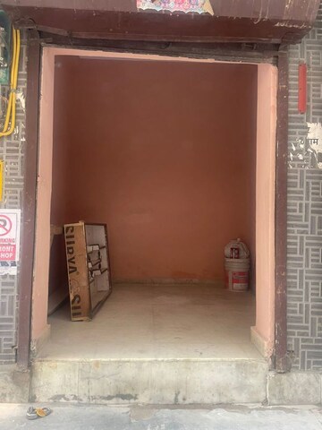  Shop For Rent in East Vinod Nagar