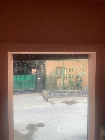  Shop – Exterior View View at East Vinod Nagar - for Rent