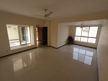 Room in 3 BHK Apartment at RWA Apartments Sector 45, Sector 45 – for Rent