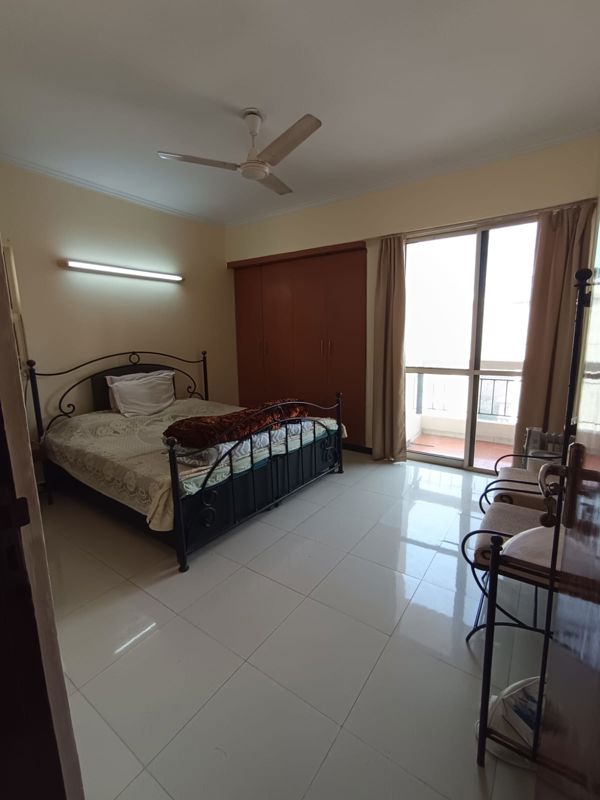 3 BHK + Study Room Apartment For Rent in RWA Apartments Sector 45