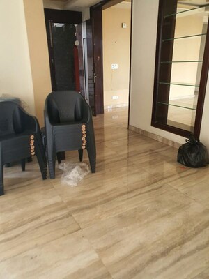 Room in 3 BHK Apartment at RWA Apartments Sector 50, Sector 50 – for Rent