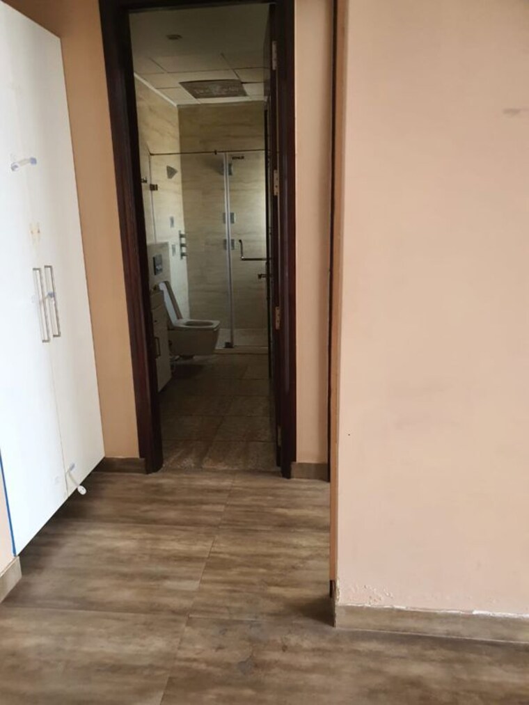 Room, rwa-apartments-sector-50 3 Bedroom 2150 Sq.Ft. Apartment In Sector 50 Noida 10003463