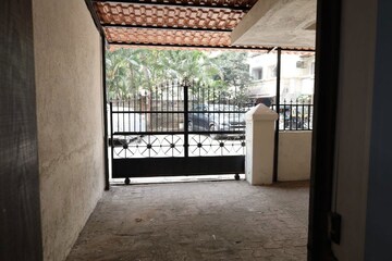 Parking in 3 BHK Villa at RNA Courtyard, Mira Road – for Rent