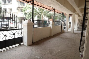 Parking in 3 BHK Villa at RNA Courtyard, Mira Road – for Rent