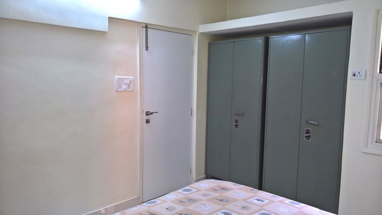Room, triveni-chs-andheri 1 Bedroom 440 Sq.Ft. Apartment In Andheri West Mumbai 10009448