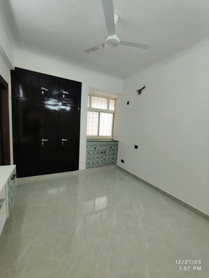 2 BHK Builder Floor For Rent in Rail Vihar Apartment, Sector 15