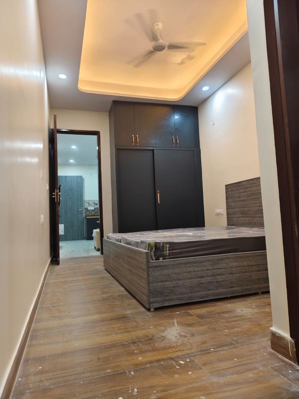 1 BHK Builder Floor For Rent in Sector 14