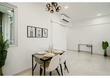 Master Bedroom in 6+ BHK Villa at Andheri East – for Sale