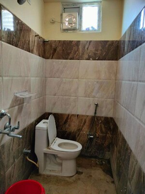 Bathroom in 3 BHK Apartment at City Heights Enclave, Punjagutta – for Rent
