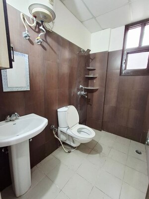 Bathroom in 3 BHK Apartment at Sector 20 – for Rent