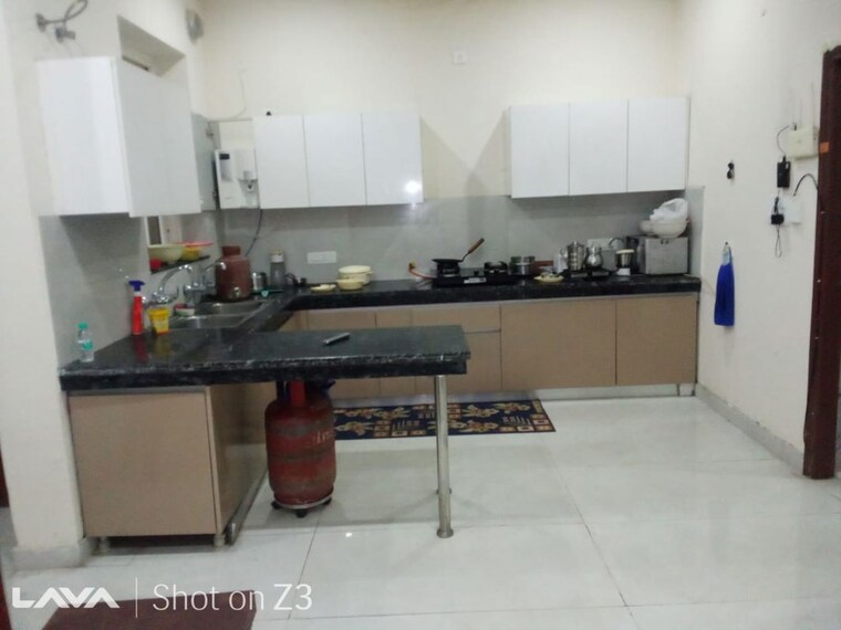 Kitchen, ghazipur 2 Bedroom 100 Sq.Yd. Builder Floor In Ghazipur Zirakpur 10009475