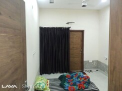 2 BHK + Pooja Room,Servant Room,Study Room Builder Floor For Sale in Ghazipur