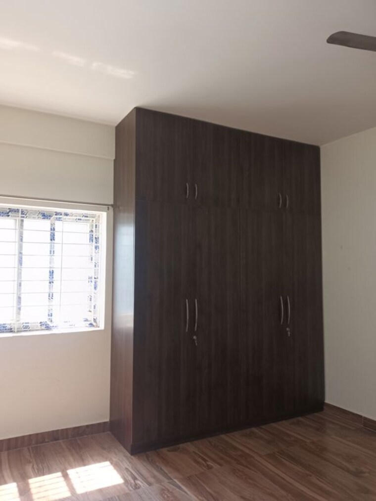 Room, manikonda 3 Bedroom 1500 Sq.Ft. Apartment In Manikonda Hyderabad 10009487