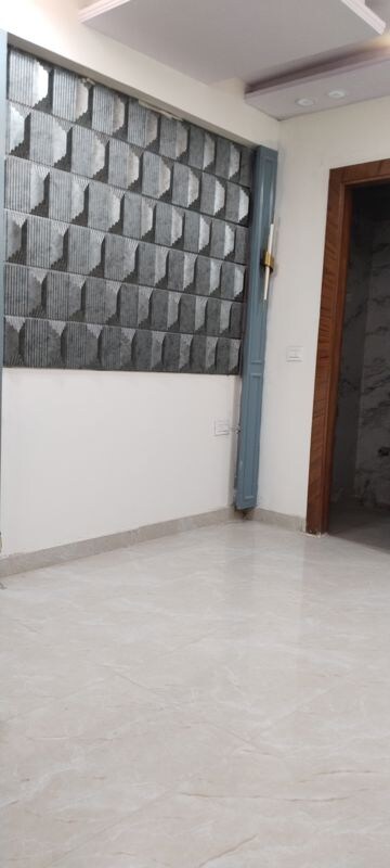 Balcony in 4 BHK Builder Floor at Sector 49 – for Sale