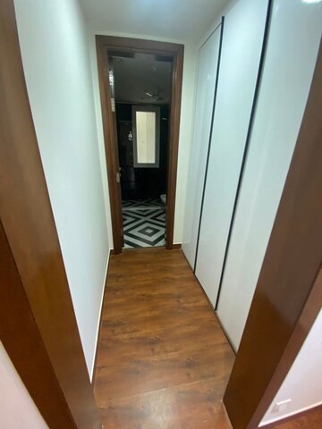 Building Lobby in 4 BHK Builder Floor at Panchsheel Enclave – for Sale