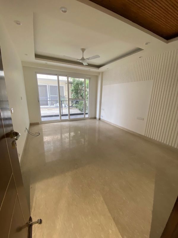 4 BHK + Pooja Room,Servant Room,Study Room,Extra Room Builder Floor For Sale in Panchsheel Enclave