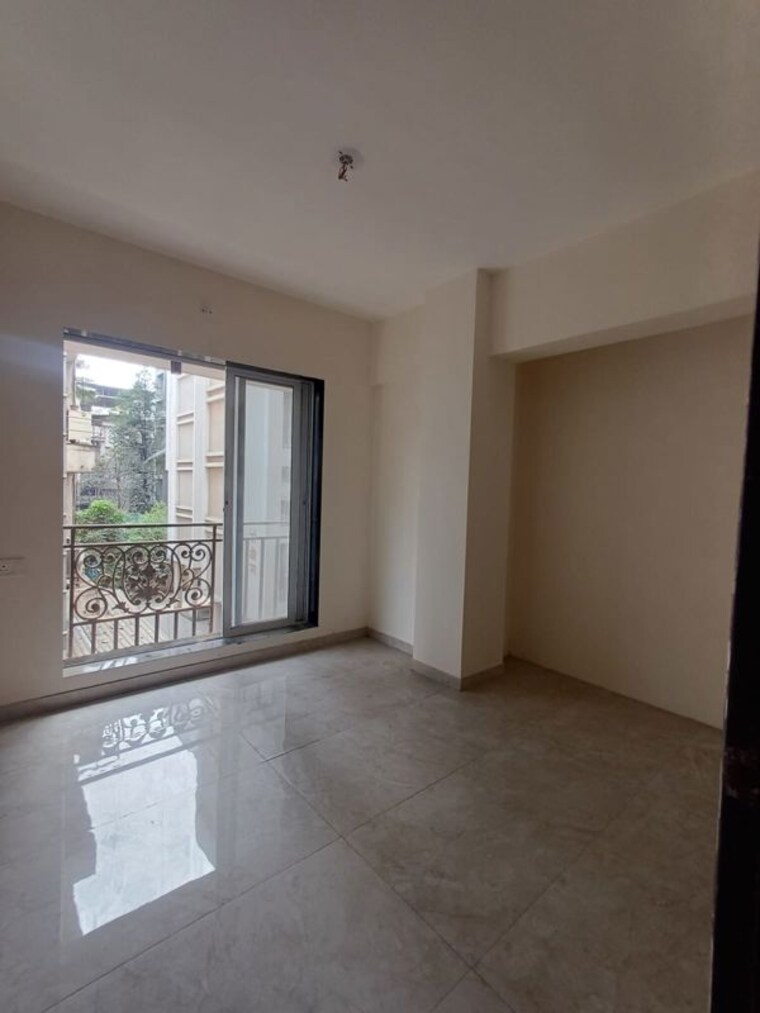 Bedroom, naupada 1 Bedroom 460 Sq.Ft. Apartment In Naupada Thane 10009504
