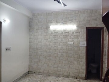 Room in 1 BHK Builder Floor at Ganpati Villas Vaishali, Vaishali Sector 2 – for Rent