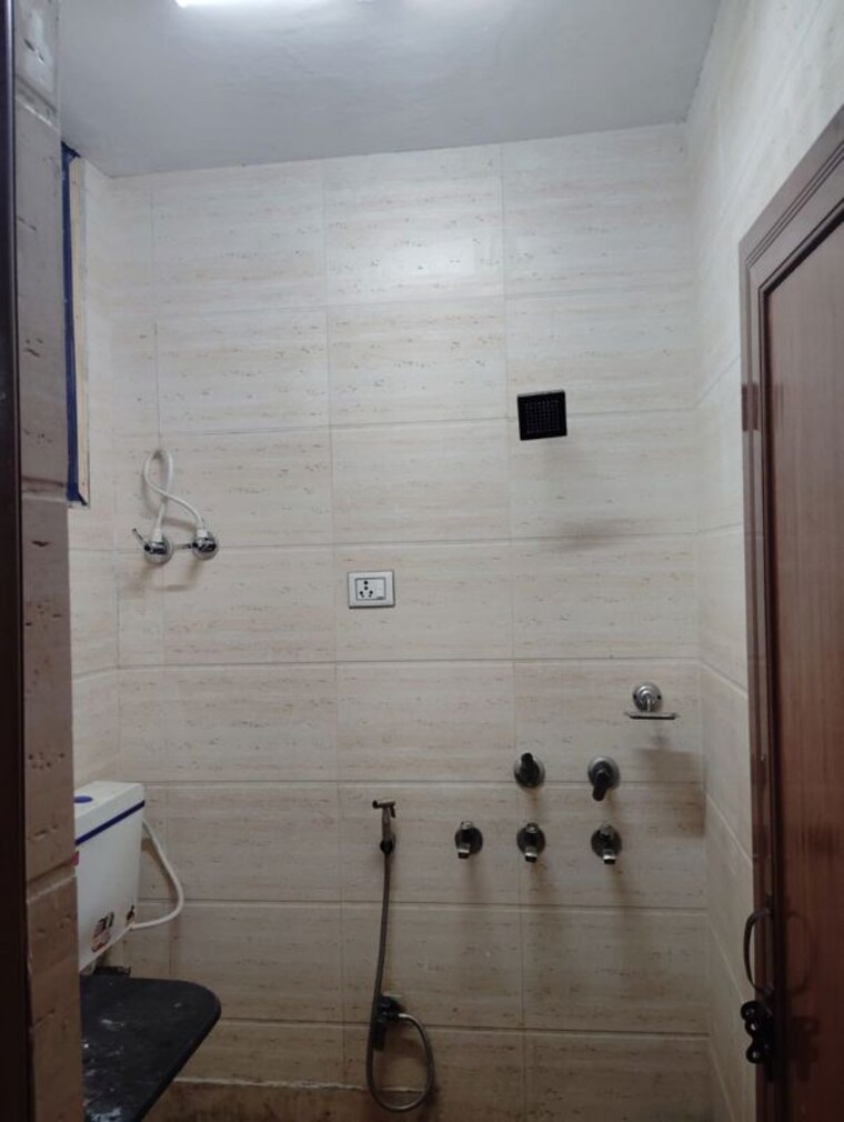 Bathroom, ganpati-villas-vaishali 1 Bedroom 500 Sq.Ft. Builder Floor In Vaishali Sector 2 Ghaziabad 10009510