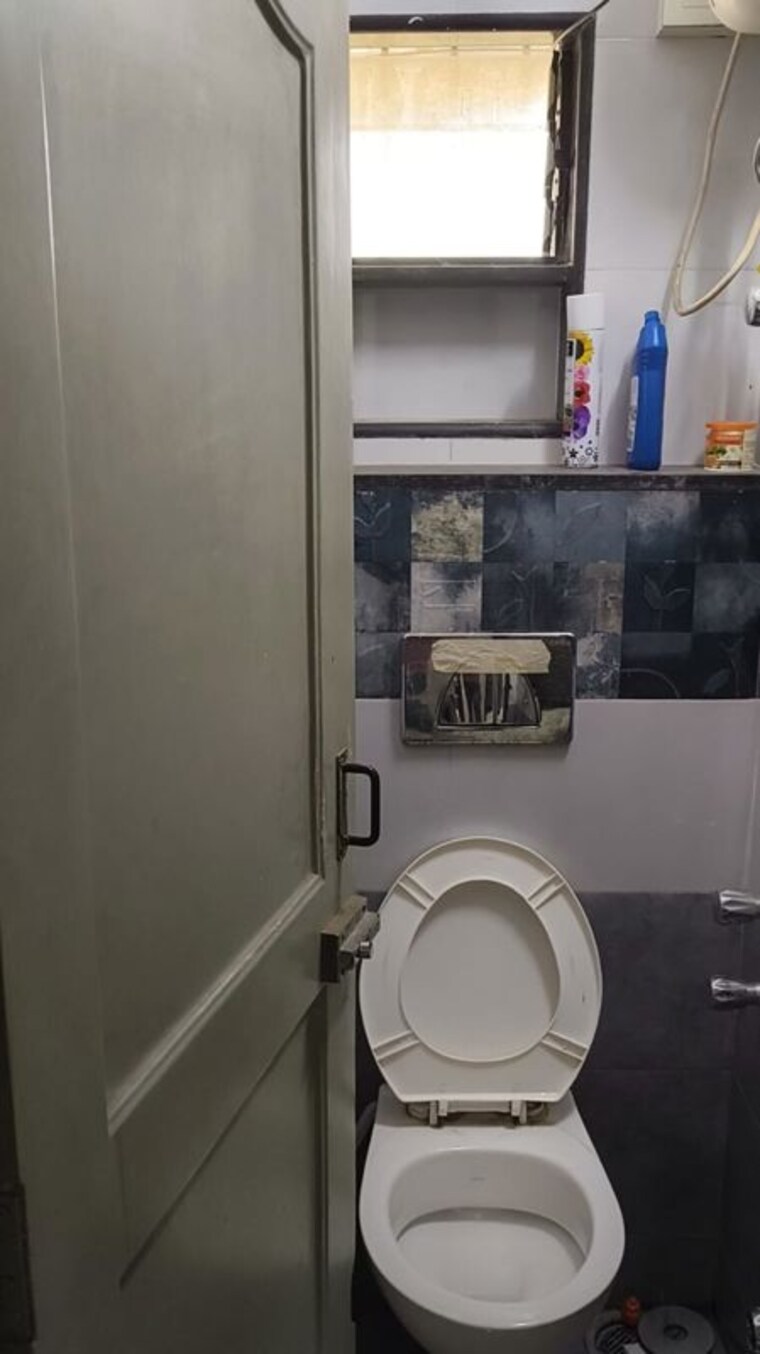 Bathroom, sankalp-nnp 1 Bedroom 325 Sq.Ft. Apartment In Goregaon East Mumbai 10009512