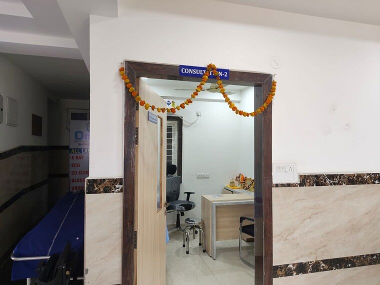 undefined, koti Commercial Shop 14000 Sq.Ft. In Koti Hyderabad 10009514