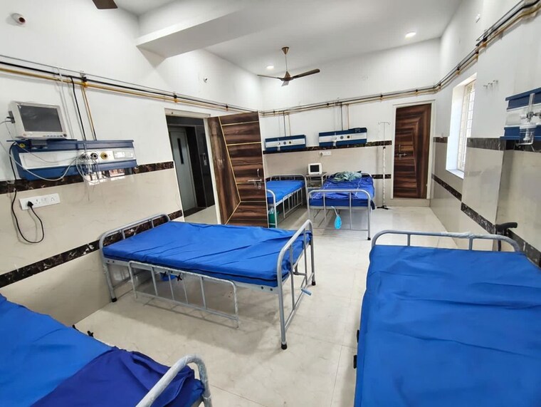 Team Area, koti Commercial Shop 14000 Sq.Ft. In Koti Hyderabad 10009514