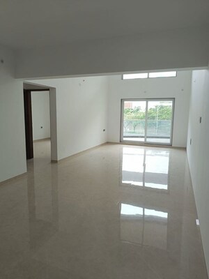 Room in 4 BHK Apartment at Pride Atlantic, Charholi Budruk – for Sale