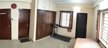 Room in 3 BHK Apartment at Chitrapuri Colony, Manikonda – for Sale