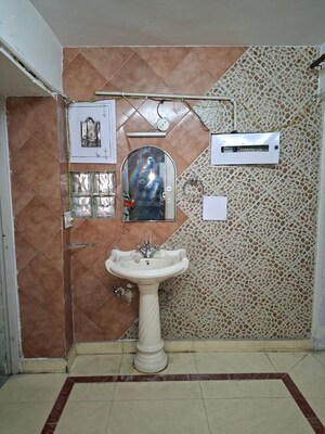 Bathroom in 3 BHK Builder Floor at Gulmohar Park – for Rent