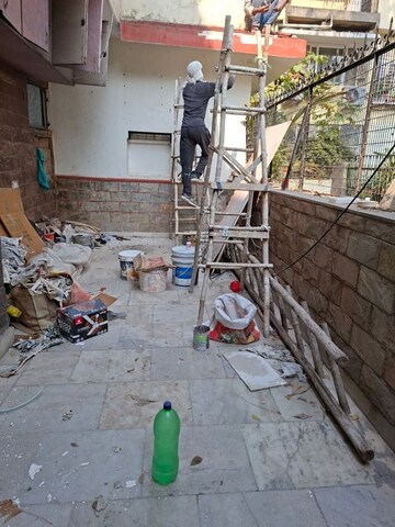 Parking in 3 BHK Builder Floor at Gulmohar Park – for Rent