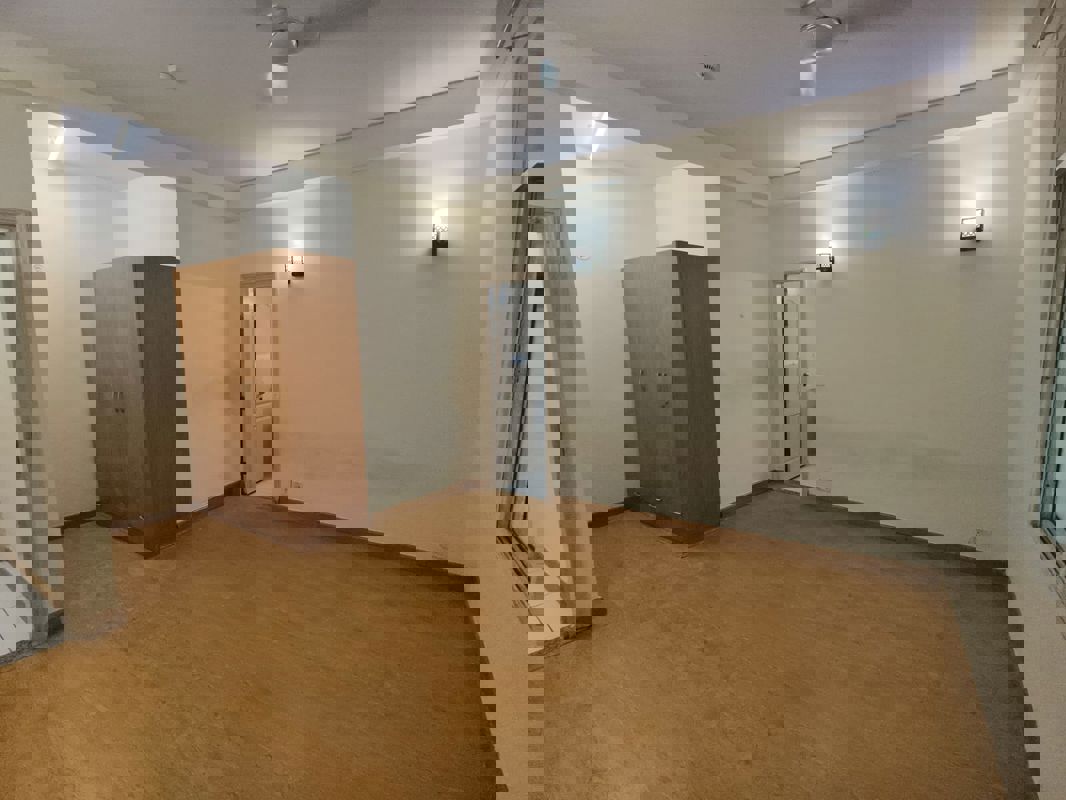 3 BHK + Servant Room 1922 Sq.Ft. Apartment in Jaypee Moon Court