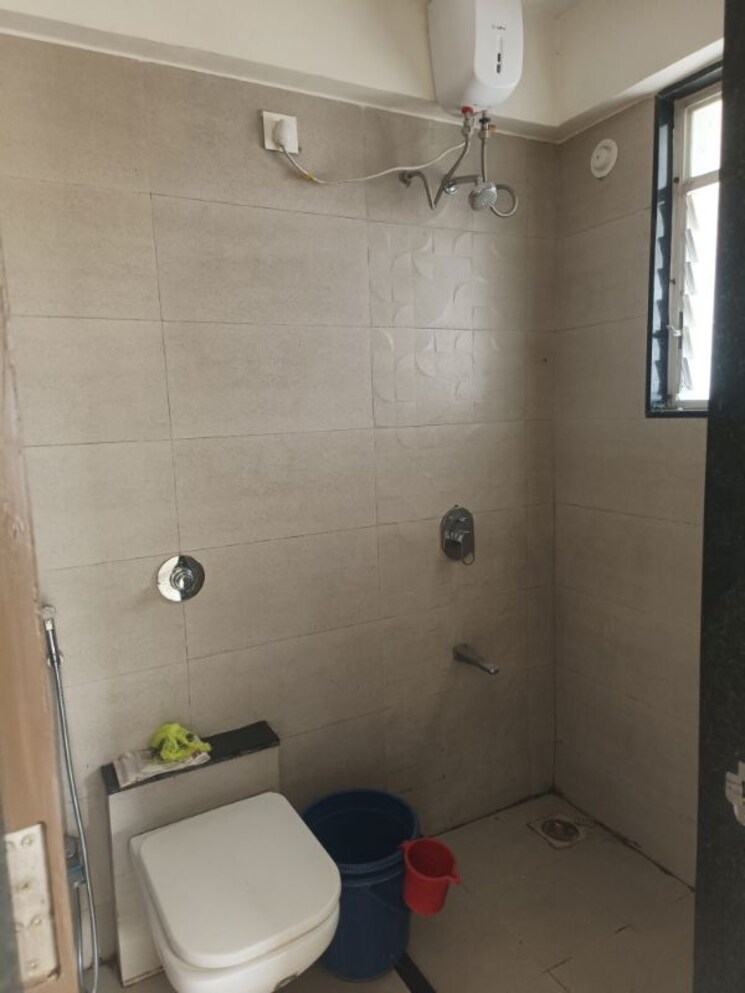 Bathroom, prathamesh-excellencia 2 Bedroom 696 Sq.Ft. Apartment In Tathawade Pune 10009569