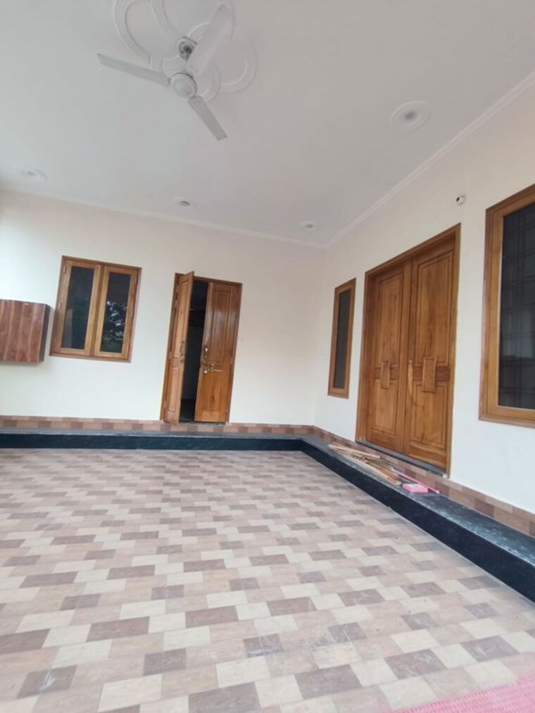 Bedroom, dlf-vibhuti-khand 3 Bedroom 1300 Sq.Ft. Builder Floor In Gomti Nagar Lucknow 10009573
