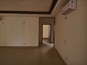 Room in 3 BHK Apartment at Jaypee Imperial Court, Sector 128 – for Sale