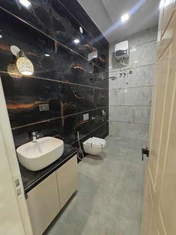 Team Area in 3 BHK Builder Floor at Maya Homes, Indrapuram – for Rent