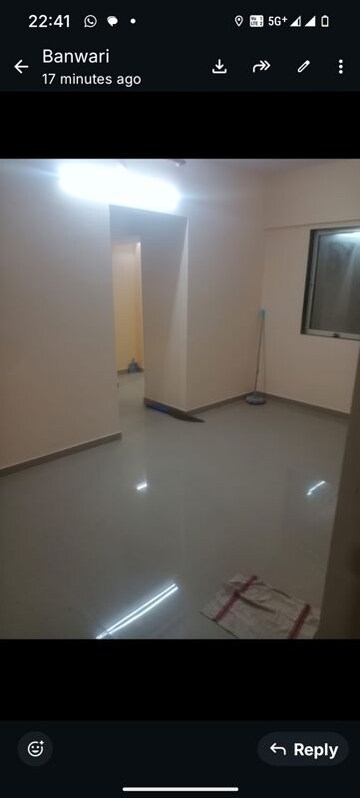 Room in 1 BHK Apartment at Prestige Heights Prabhadevi, Prabhadevi – for Rent