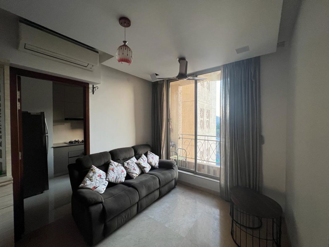 2 BHK + Pooja Room Apartment For Rent in One Hiranandani Park