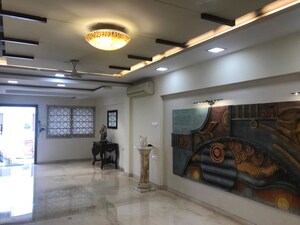 Parking in 6 BHK Independent House at Juhu Pearl, Juhu – for Sale