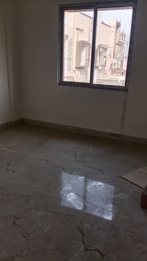 Room in 2 BHK Apartment at Natural Awas, Chinar Park – for Rent