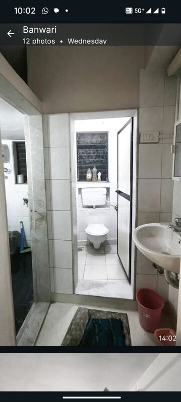 Bathroom in 1 BHK Apartment at Sri Sai Shardha, Dadar West – for Rent