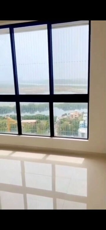 Room in 2 BHK Apartment at Kolte Patil Verve, Bangur Nagar – for Rent