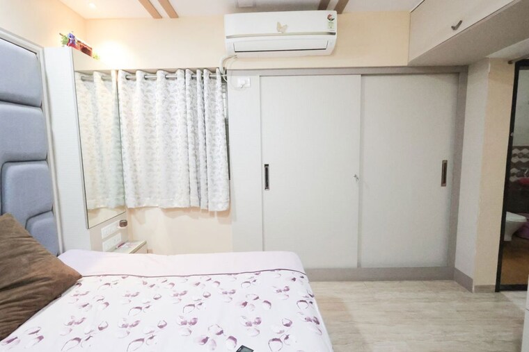 Bedroom, lodha-splendora 3 Bedroom 1124 Sq.Ft. Apartment In Ghodbunder Road Thane 10009700