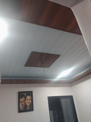 Furnished Amenities in 1 RK Apartment at Kandivali West – for Sale