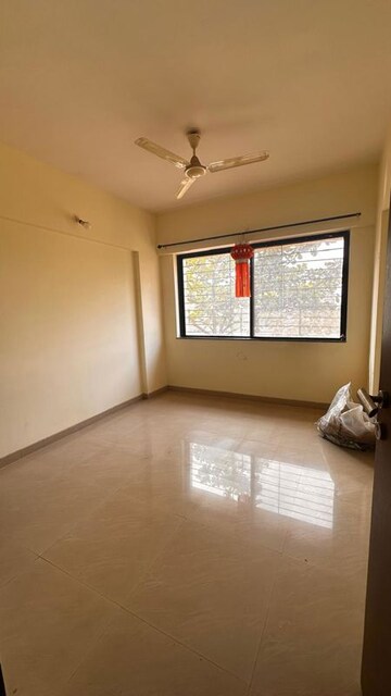 Room in 2 BHK Apartment at Dhanori – for Rent